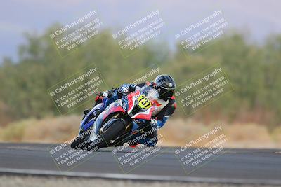 media/Sep-24-2022-CVMA (Sat) [[a45f954247]]/Race 14 Amateur Supersport Open/